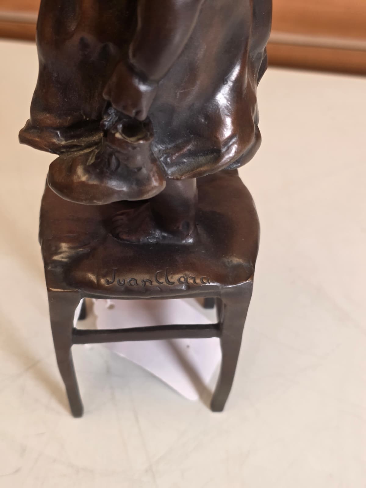 FHBR2 - Bronze Girl Standing on Stool Chair – Juan Clara – 13