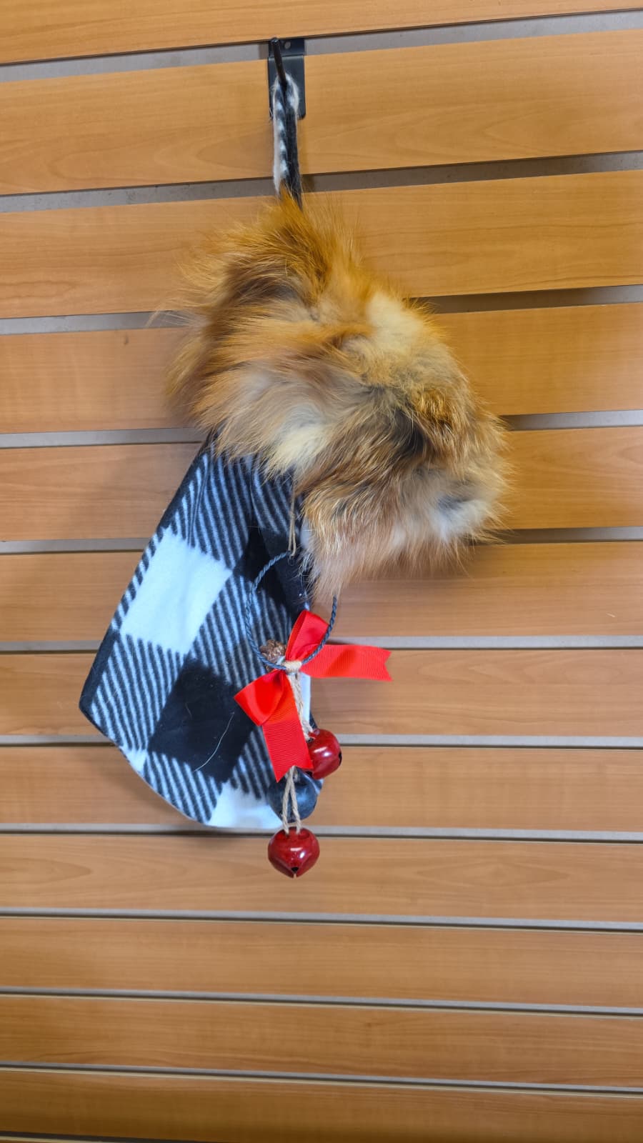 FHSUZ34 - Black Fox – Door Hanger with Bell