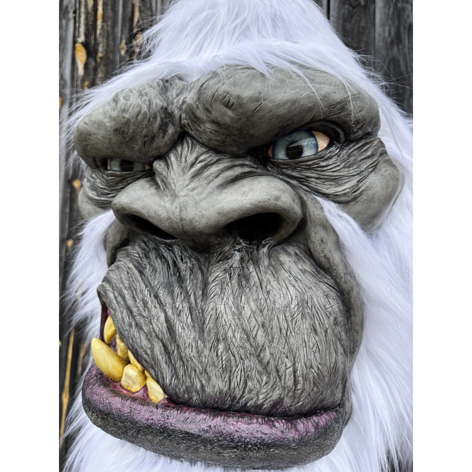 FHJEFF2 - Museum quality life-sized Bigfoot replica Yeti Sasquatch