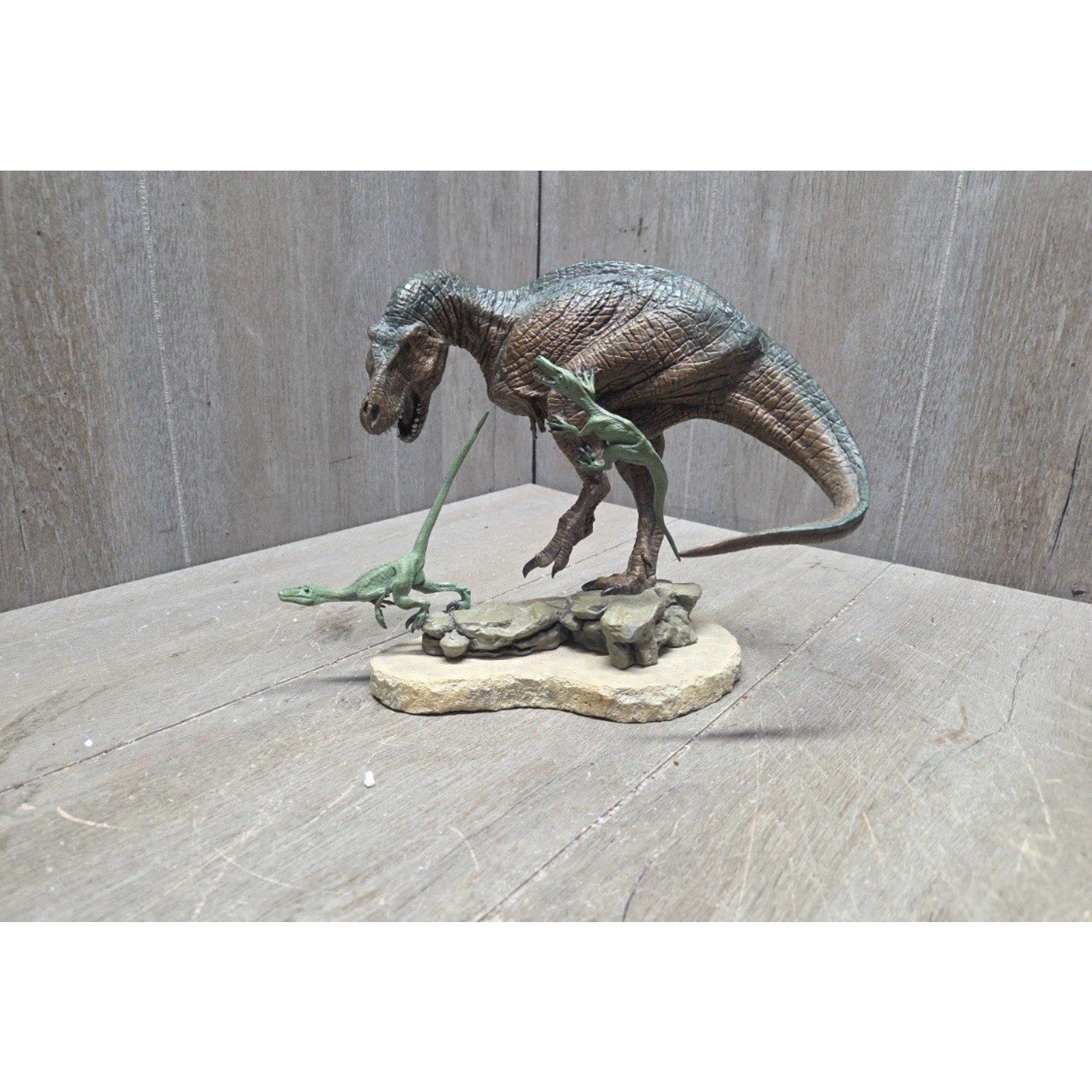 FHBRON1 - Franklin Mint T-Rex "Fight for Survival" Sculpture Signed by Michael Trcic No Bo