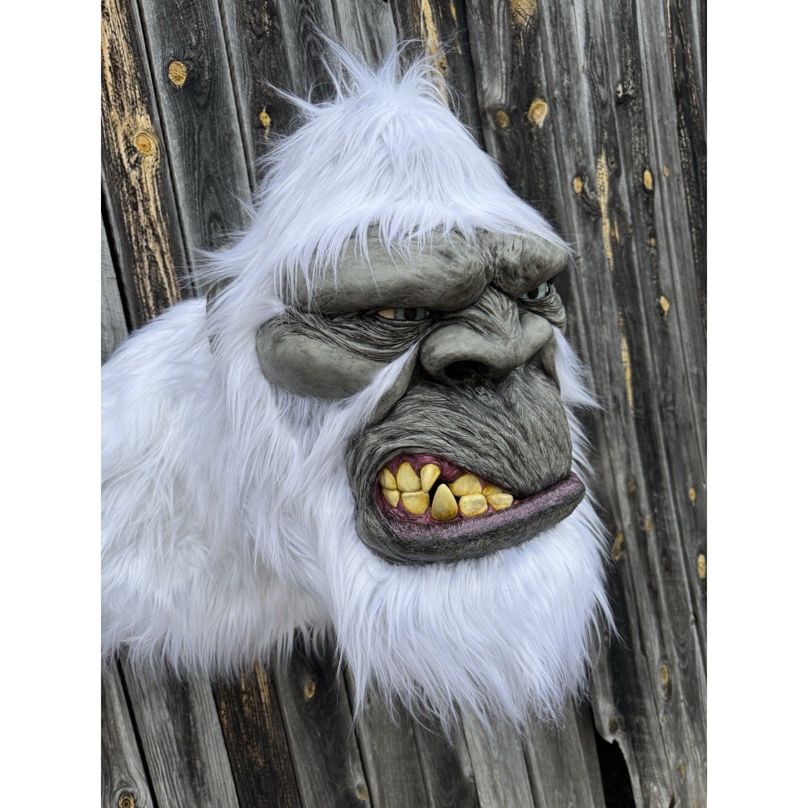 FHJEFF2 - Museum quality life-sized Bigfoot replica Yeti Sasquatch