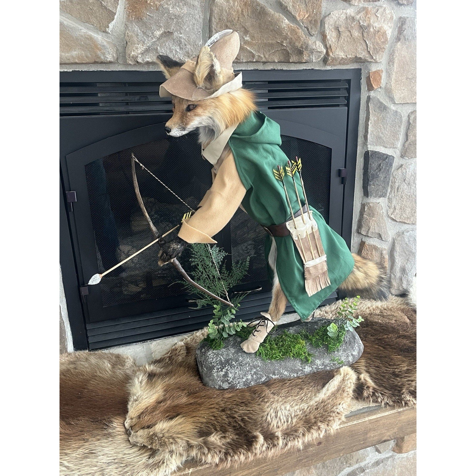 FHWL37 - Robinhood Red Fox Custom Made Taxidermy Mount