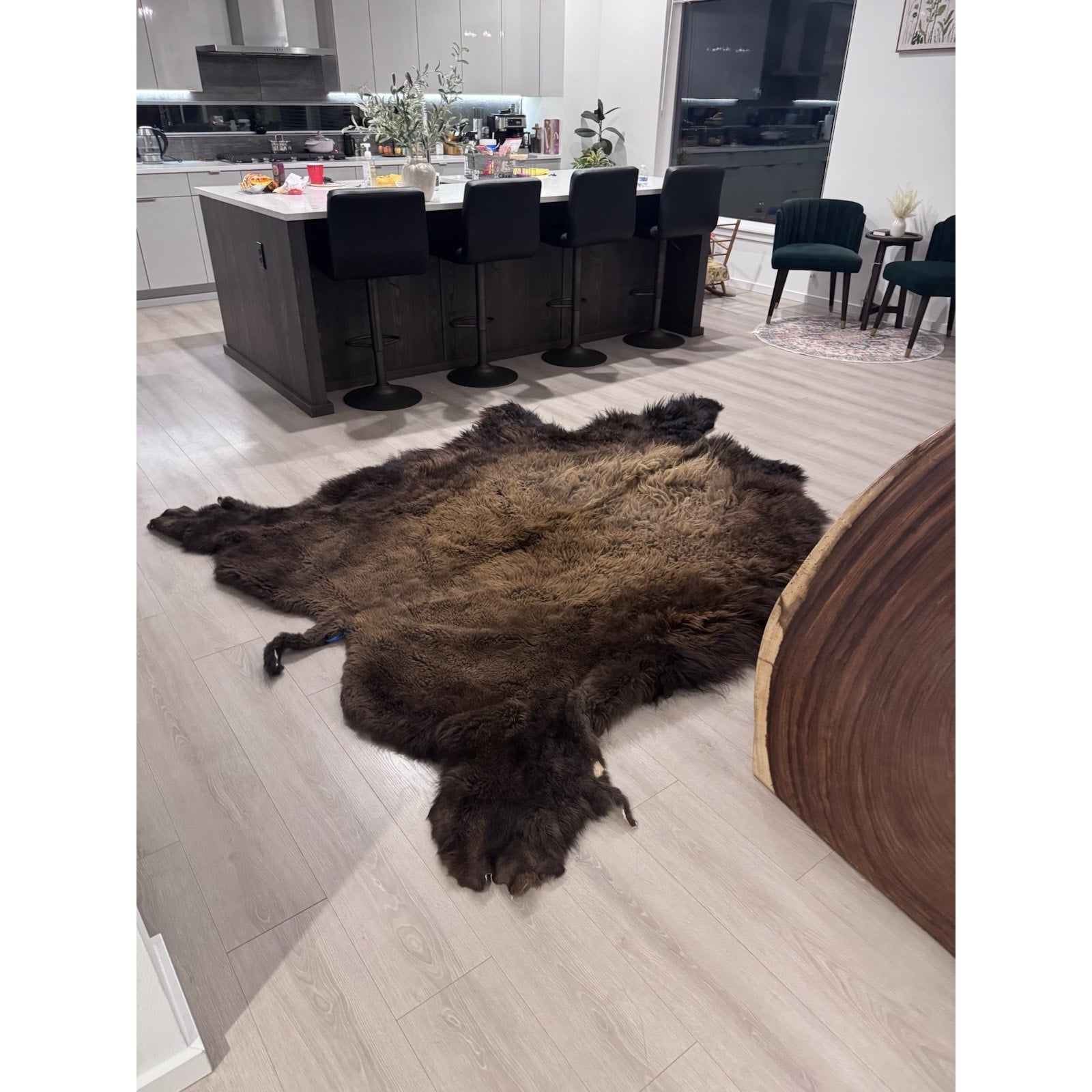 FHGUL2 - Premium Massive XXL bison Hide Rug Taxidermy Fur