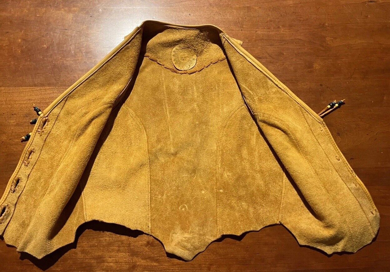 Hand Crafted XS Native American Soft Leather Fringe Beadwork Vest Antler Buttons