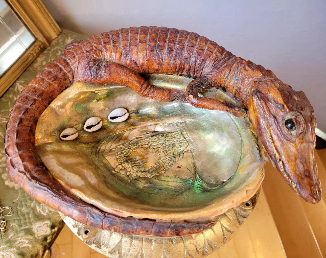 FHWA5-Vtg Oddities Taxidermy Abalone Shell Ashtray Smudge Dish Decor Mid-Century