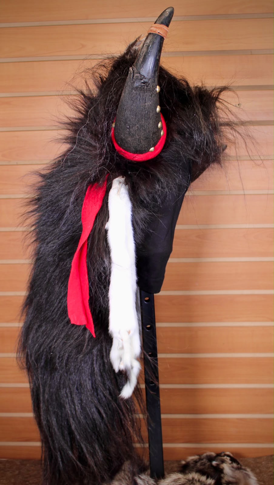 HDB01 - Yak real ceremony headdress