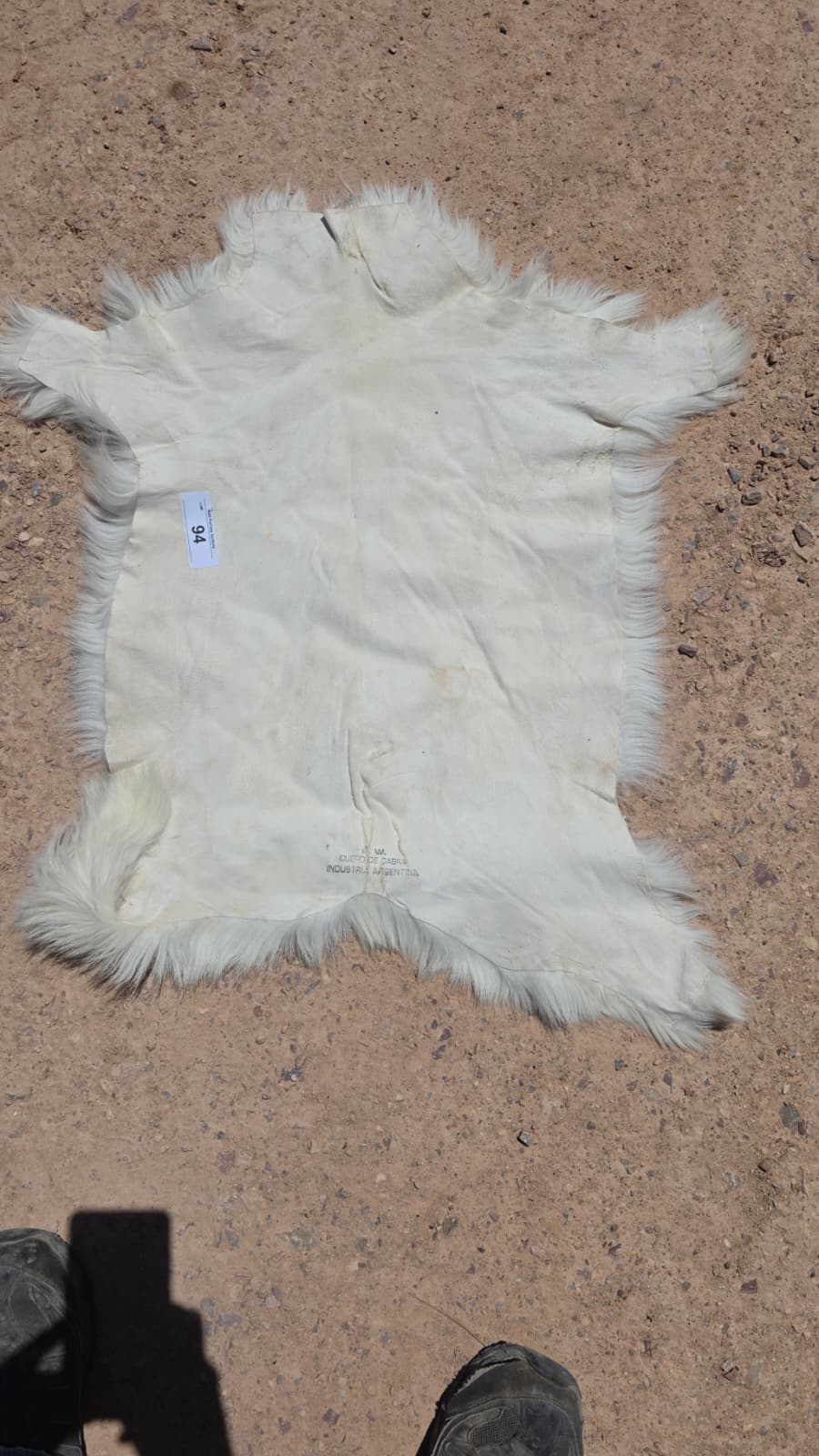 FHRAN85 - Cashmere Goat Pelt Hide – 25” x 17”