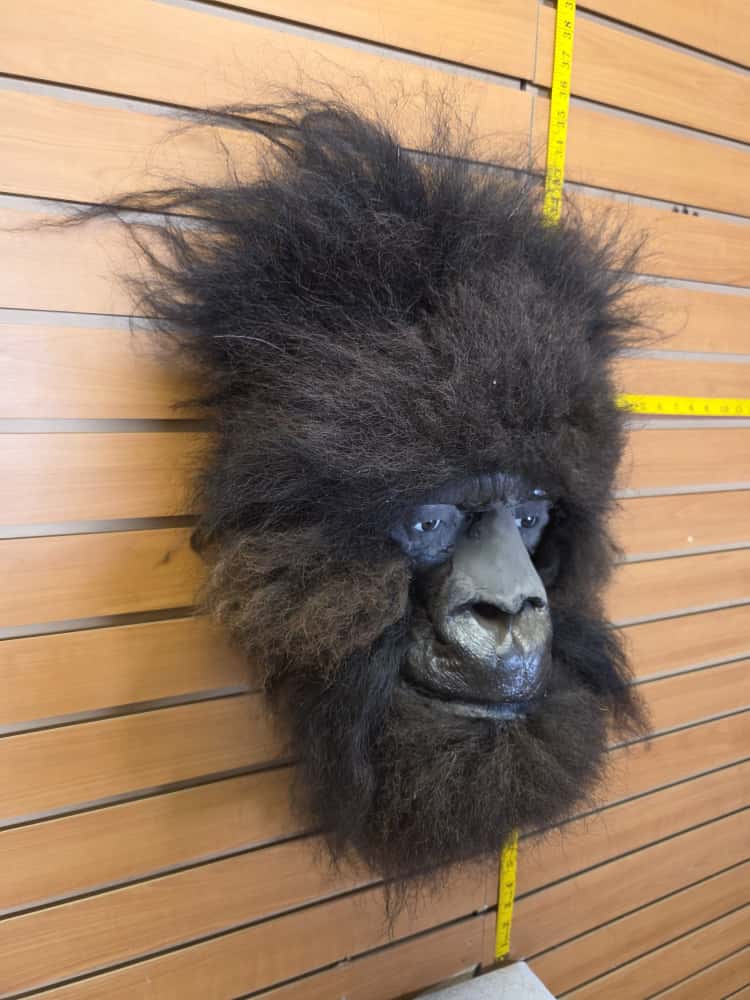 FHCM54 - Female squatch taxidermy mount