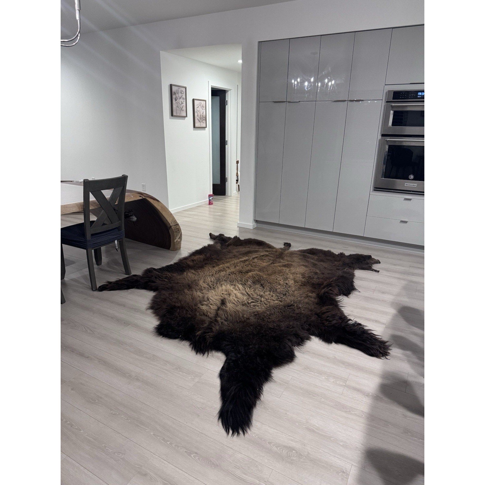 FHGUL2 - Premium Massive XXL bison Hide Rug Taxidermy Fur