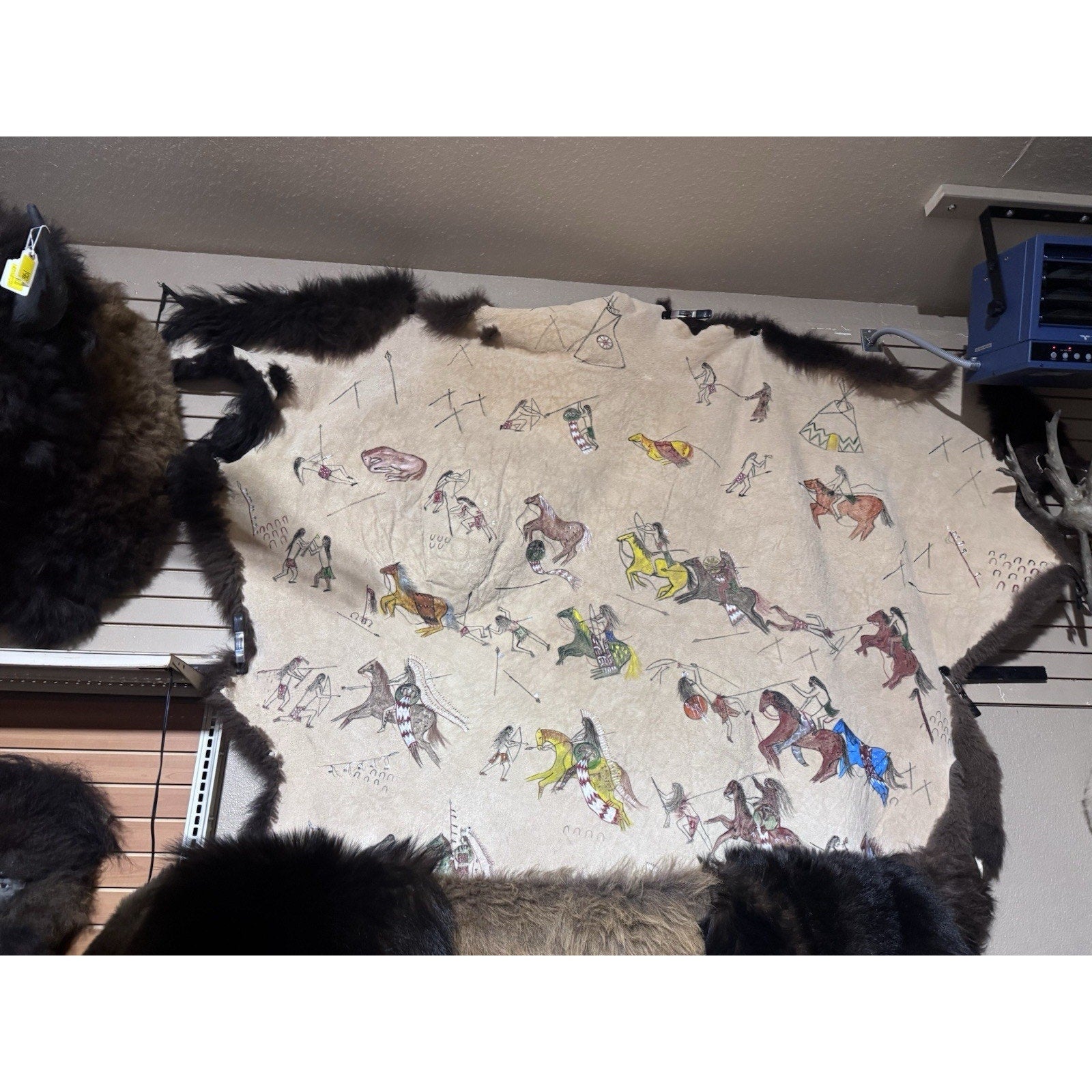 FHGENE12 - Premium Massive Brain Tanned XXL bison Buffalo Hide Rug Fur Painted