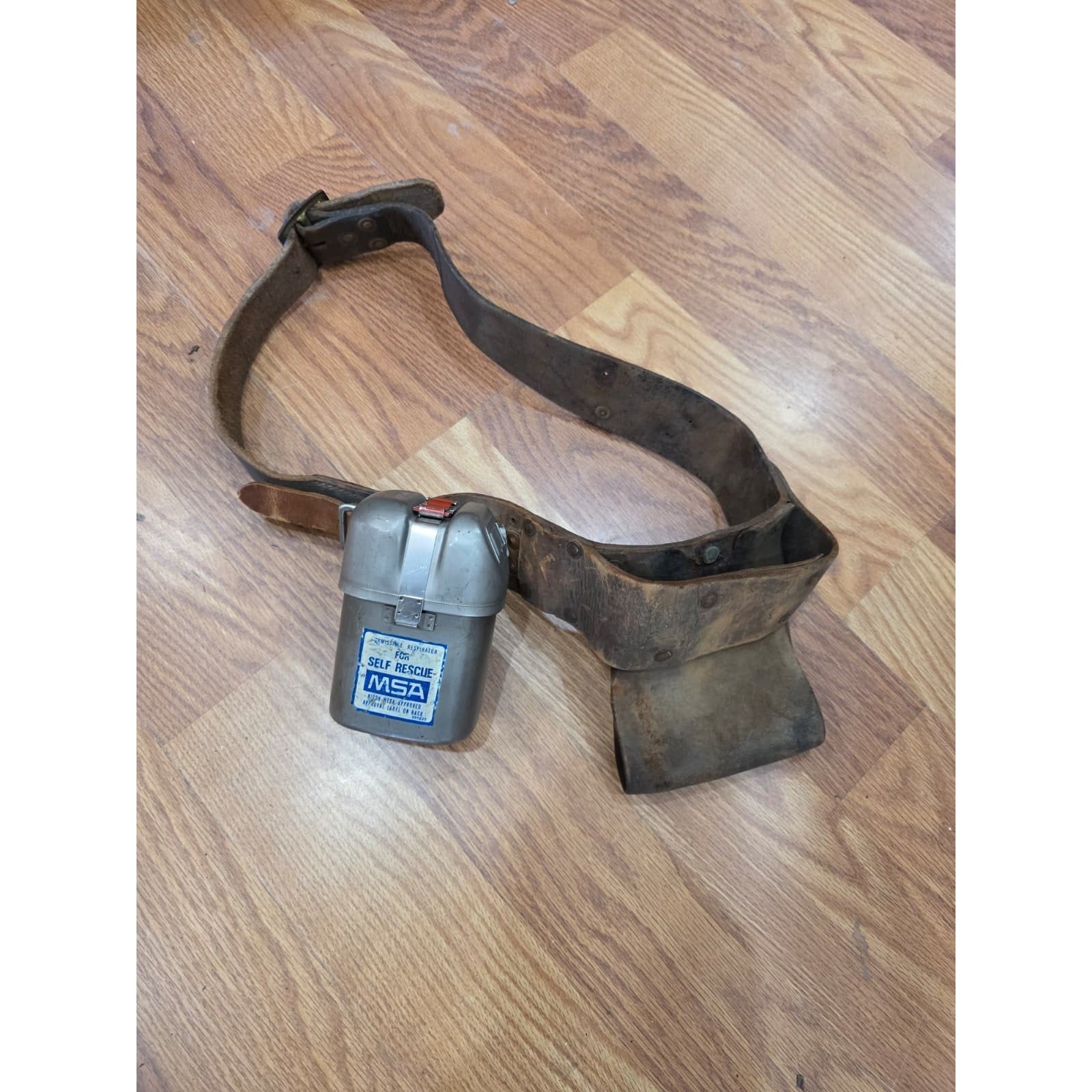 Fhaq7 - VTG Permissible Respirator for Self Rescue – MSA on Leather Belt