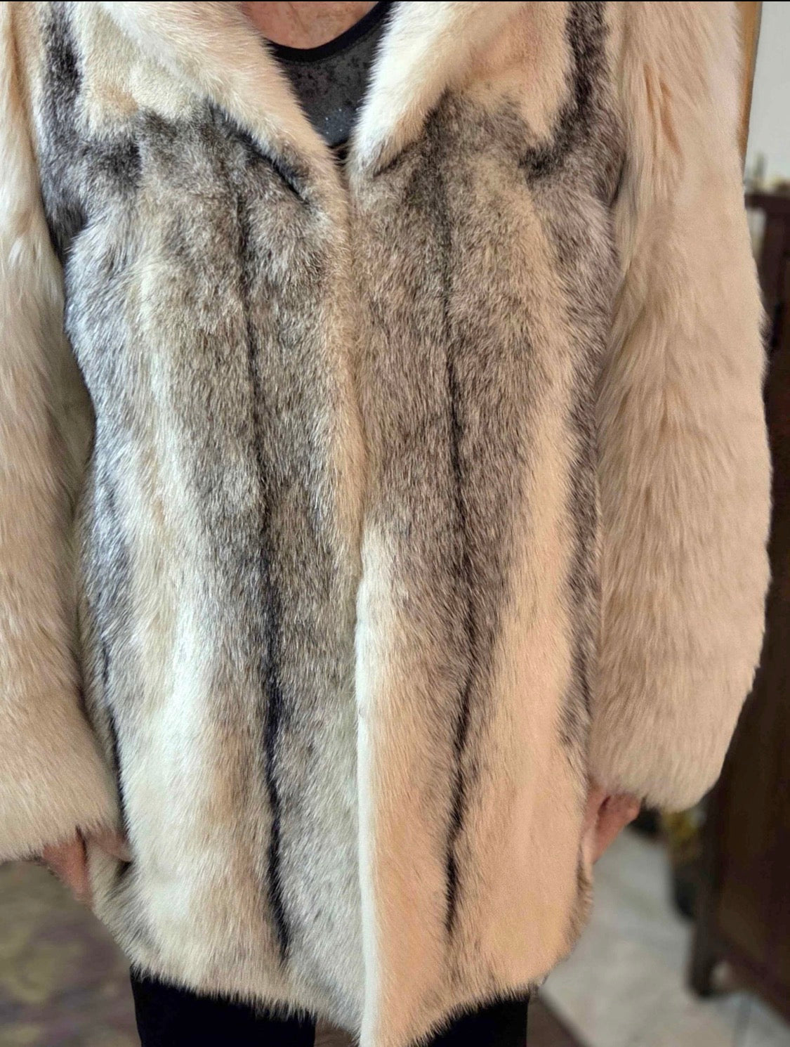 FHFC01 - real fur mink and Fox coat