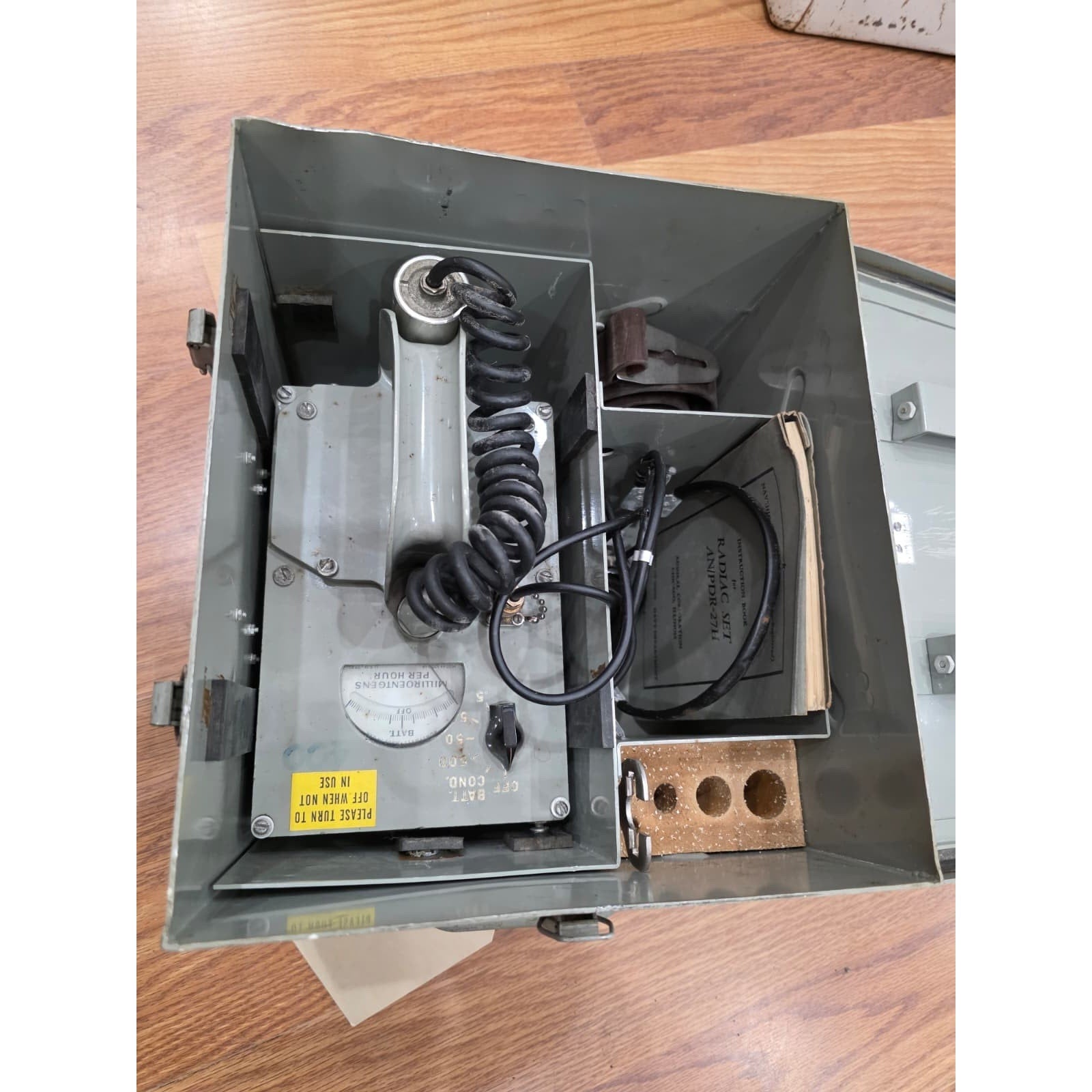 Fhaq5 - VTG CY-1296 / PDR-27F Navy Radiation Detector Set – Admiral Corp (Cased)