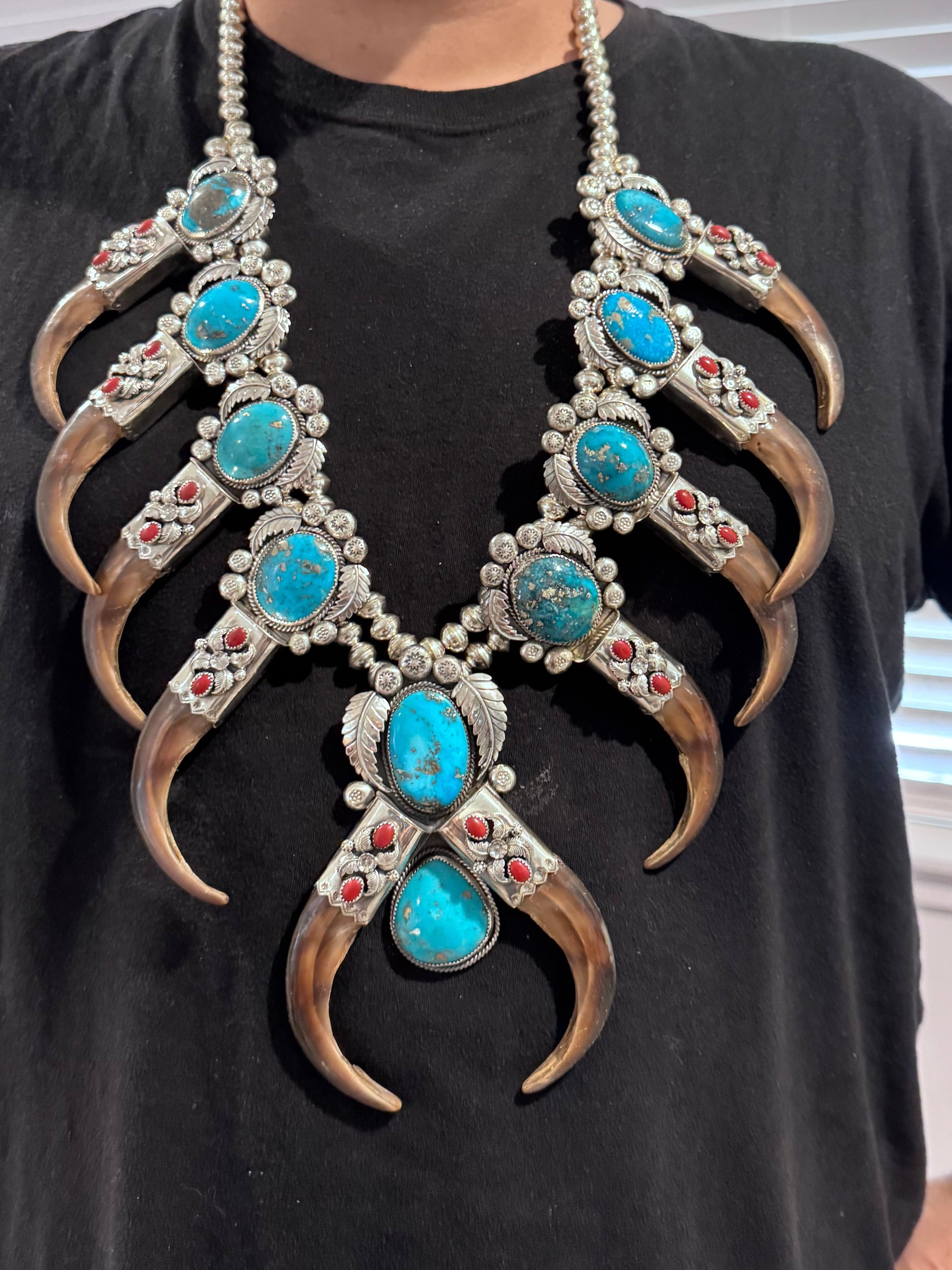 FH273-Navajo Sterling Silver Turquoise & grizzly Bear Claw Squash Blossom Necklace