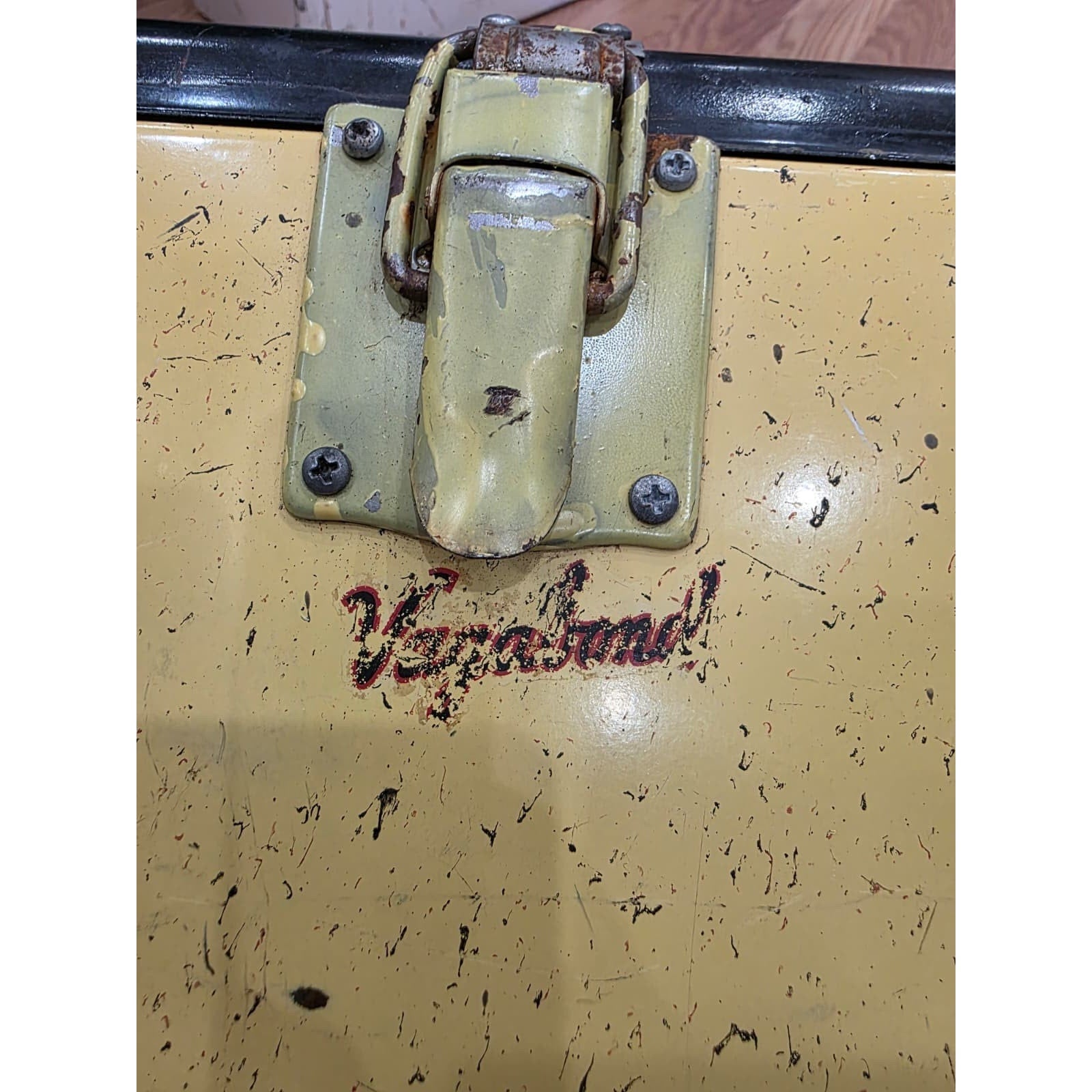 Fhaq3 - VTG Metal Vagabond Ice Chest Beverage Cooler – Brown & Yellow Retro Desi