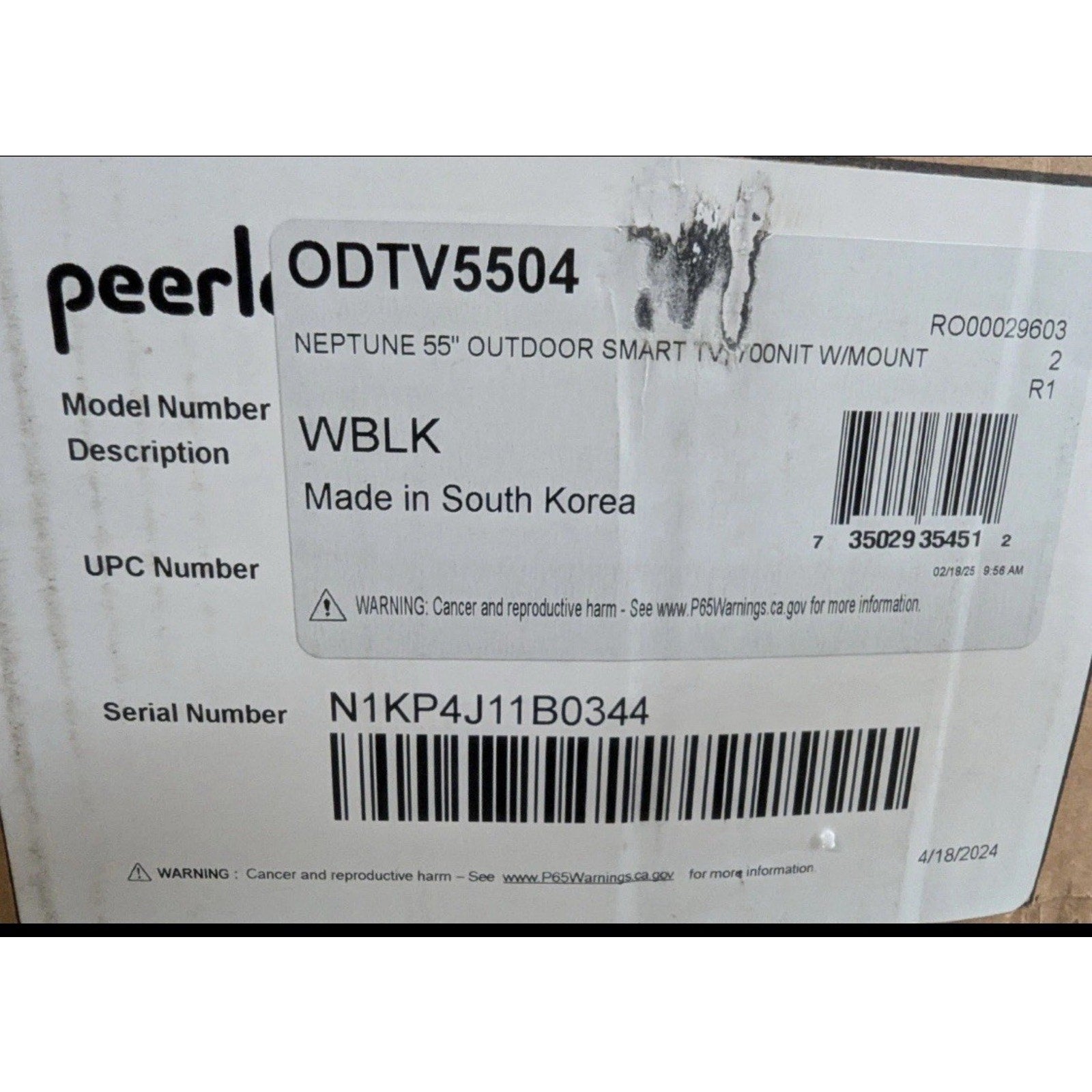 Peerless-AV 55" Neptune Full Sun 4K HDR Outdoor Smart TV + Tilting Wall Mount